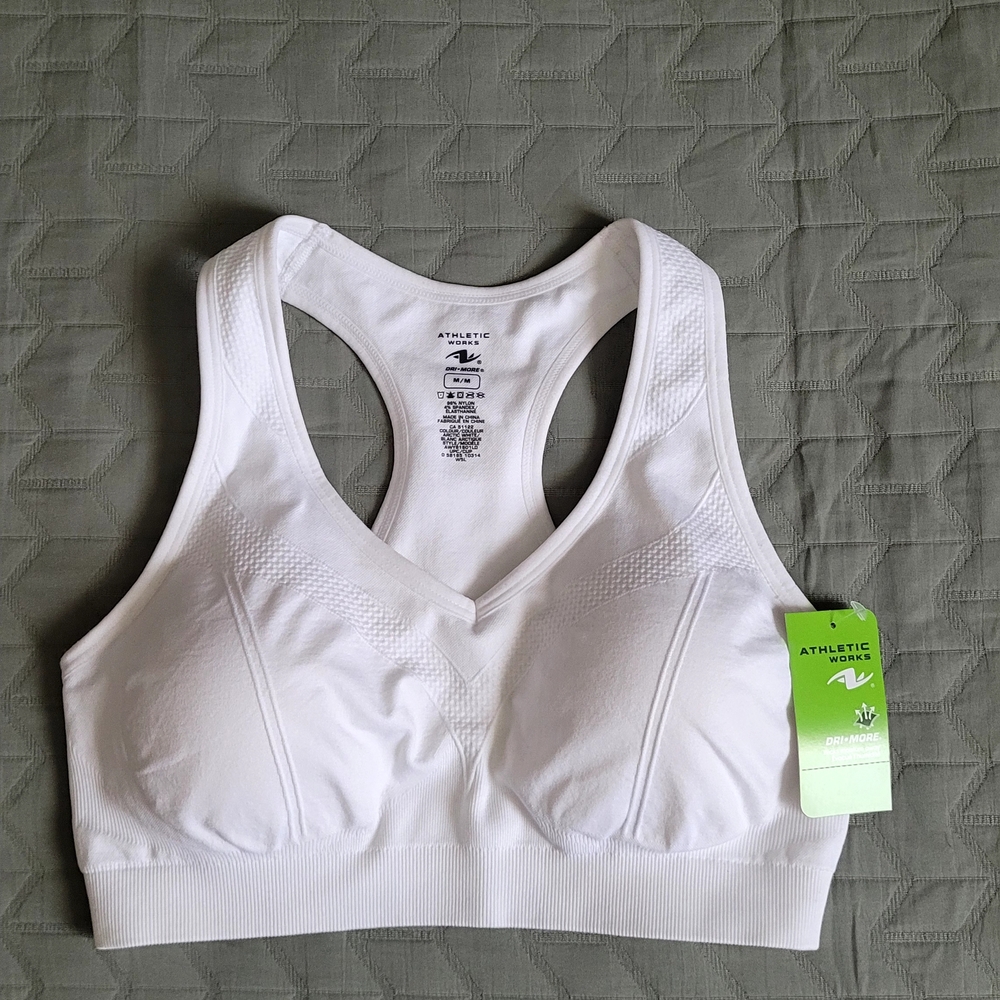 NWT Athletic Works Sports Bra White Seamless Racerback Size M